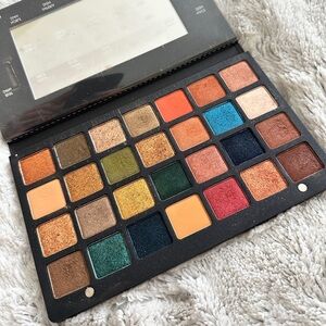 LE NATASHA DENONA METROPOLIS